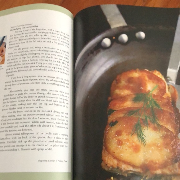 Jacques and Julia Cooking at Home 1st Editon - Picture 8 of 8